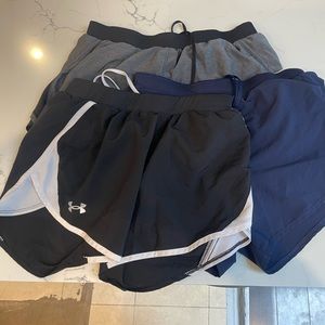 Women’s Under Armour running shorts. Like new. Size small.